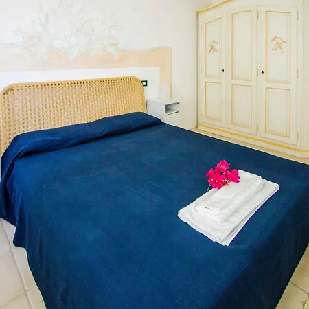 Apartament In 42800