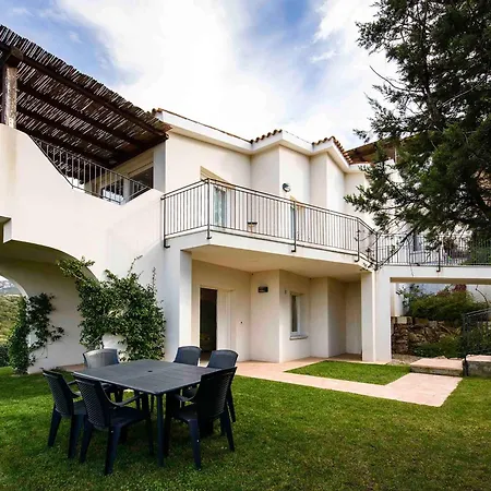 Apartament In 42800 Baja Sardinia