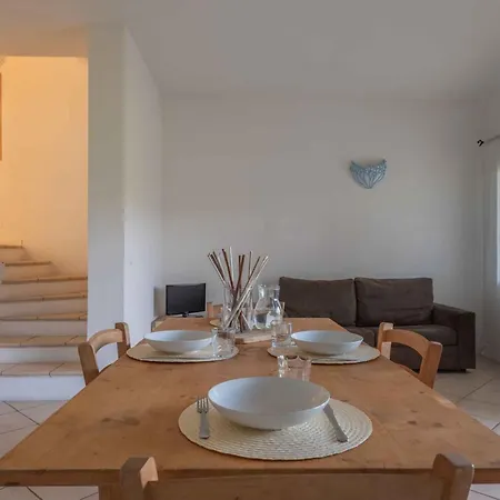 Apartament In 42800